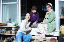 Etsuko Ichihara, Naomi Kawase és Kirin Kiki - A remény receptje (2015) (28016)