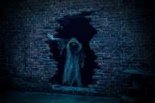 Anne Müller - Baghead - Holtakkal suttogó (2023)