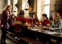 Alfred Enoch, Rupert Grint, Daniel Radcliffe, Emma Watson, Bonnie Wright, Afshan Azad, Jessie Cave és Katy Huxley-Golden - Harry Potter és a félvér herceg (2009)