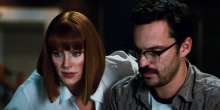 Bryce Dallas Howard és Jake Johnson - Jurassic World (2015) (18806)