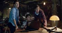 Zendaya, Tom Holland és Jacob Batalon - Pókember: Nincs hazaút (2021)
